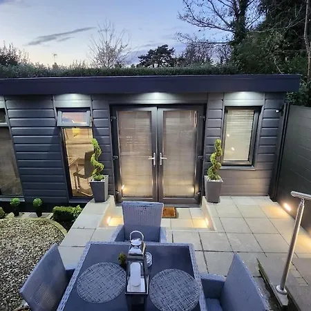 Breda Lodge Cosy Studio Space Belfast Exterior photo